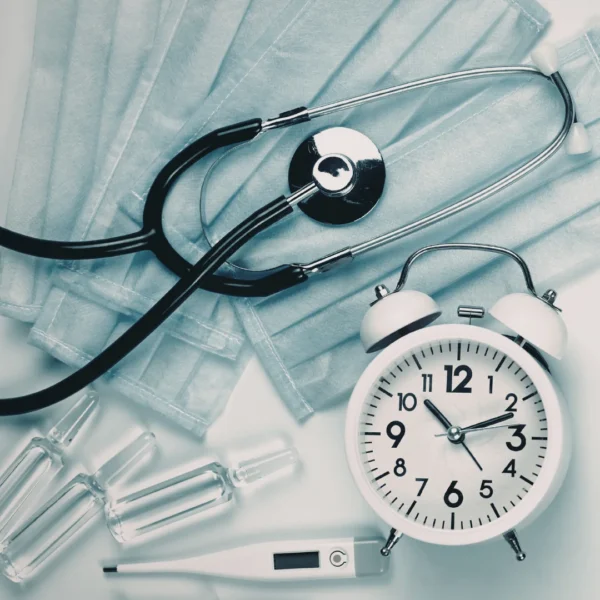 Doctor with consultant (15)